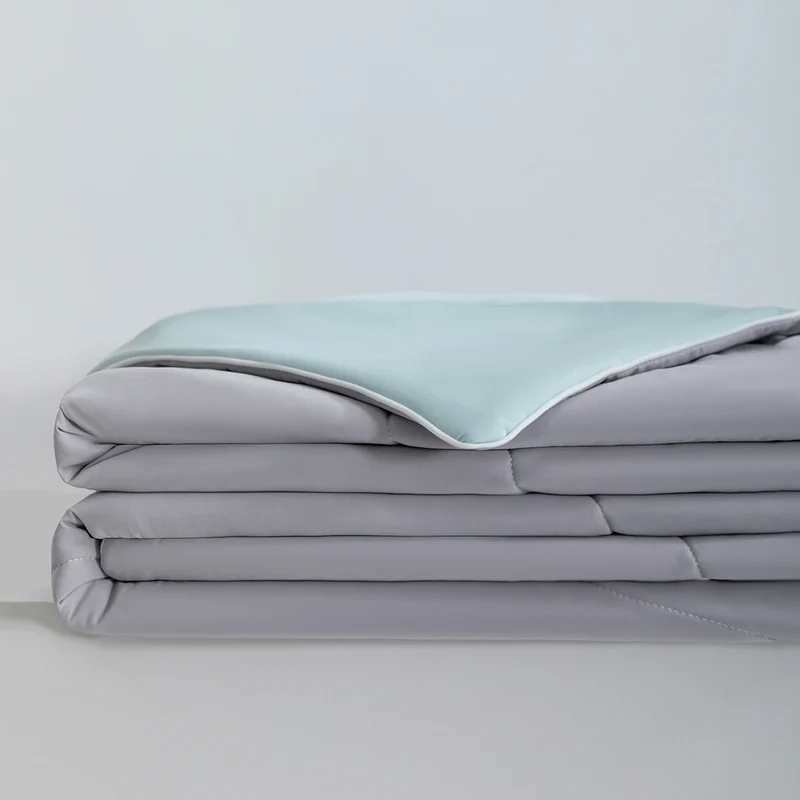Couette d'Été Rafraîchissante – Légère & Toucher Soyeux