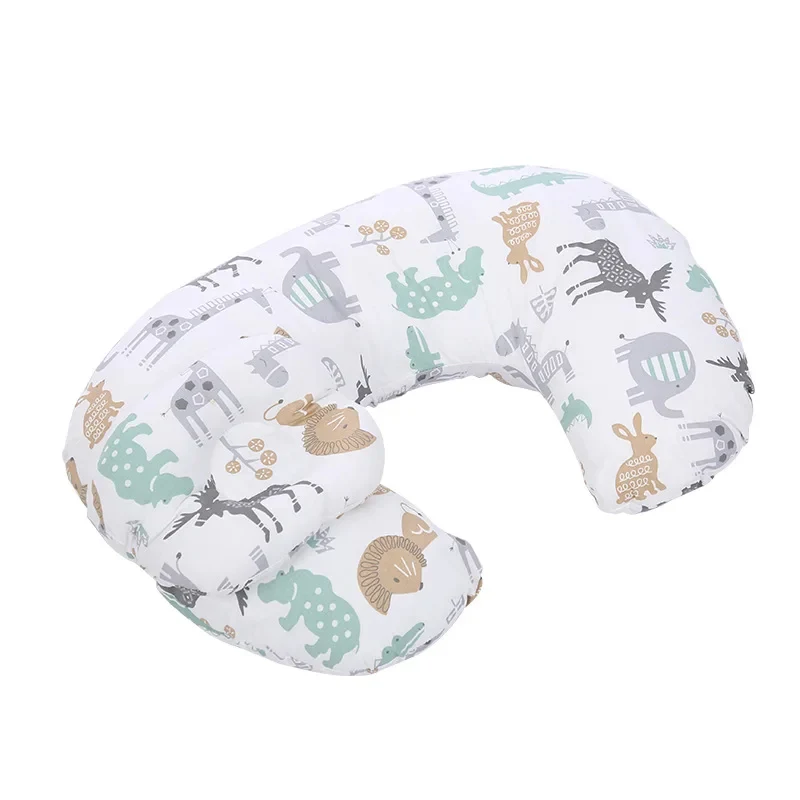 Coussin d'allaitement avec des motifs d'animaux