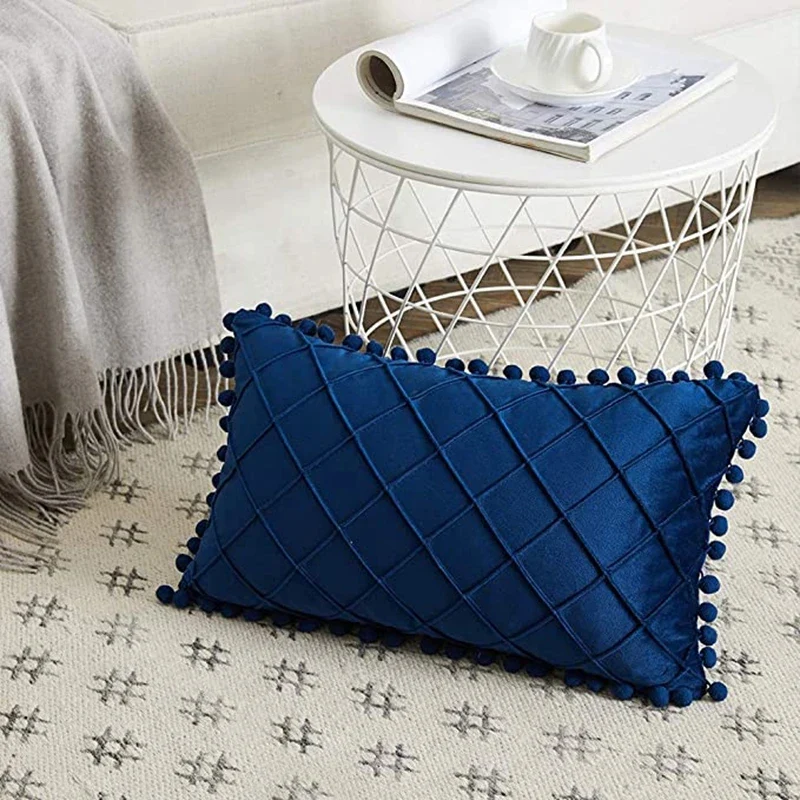 Coussin design bleu de style moderne