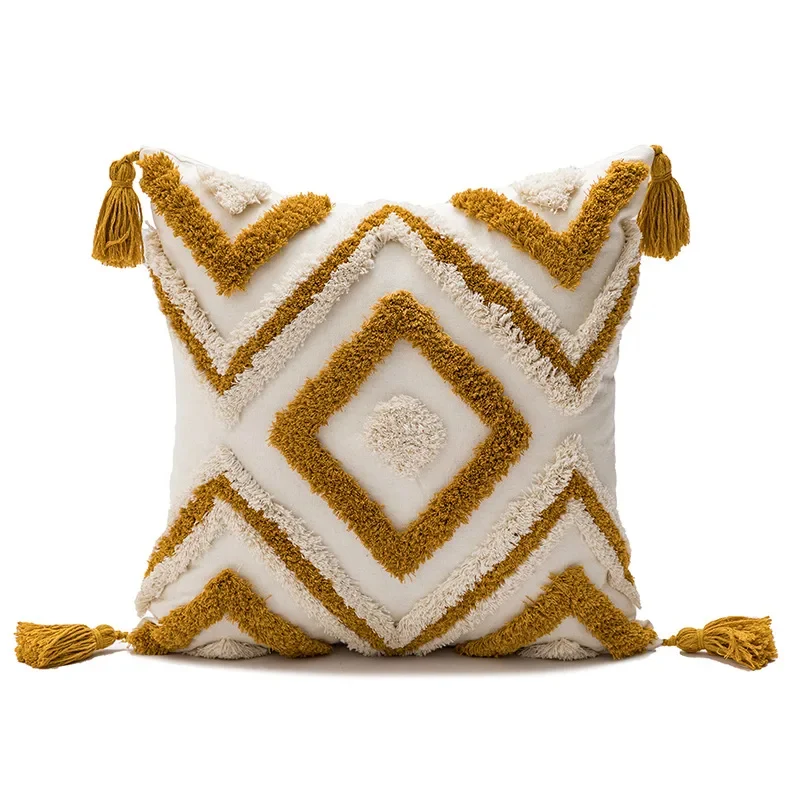 Coussin berbere coloré avec motifs géométriques