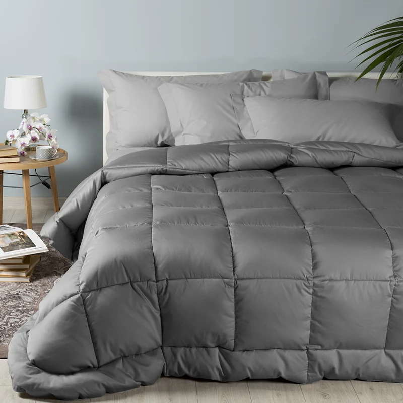 Trapunta in Piuma oriente in Raso Jacquard 220 gr/mq