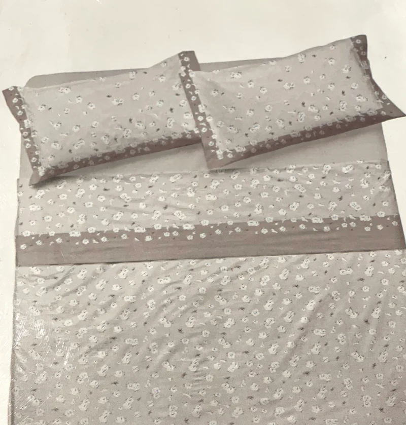 Marlene Completo letto matrimoniale con fuori celeste federa piazzata 3 volani